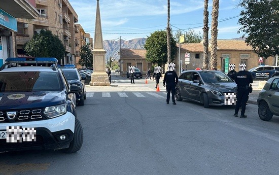 Policía Local Beniel colabora con Policía Nacional de Orihuela